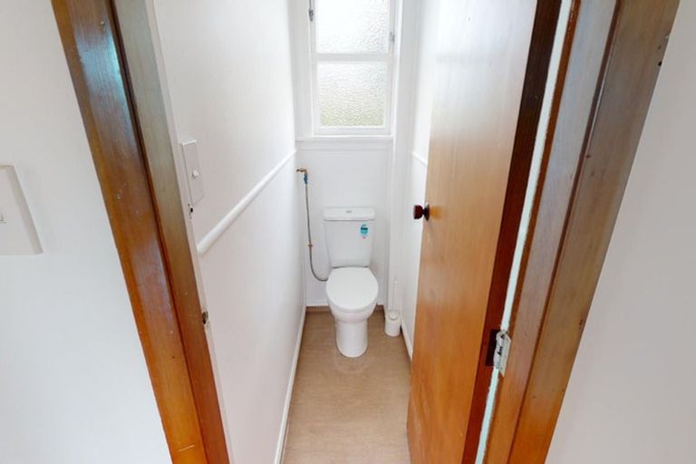 Photo of property in 101 Rangiora Avenue, Roslyn, Palmerston North, 4414