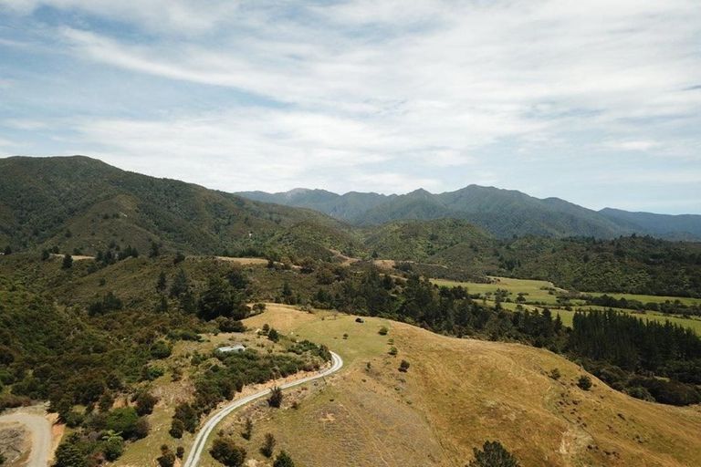 Photo of property in 1075 Takaka Valley Highway, Uruwhenua, Takaka, 7183