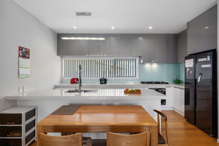 Photo of property in 40 Regent Street, Devonport, Auckland, 0624