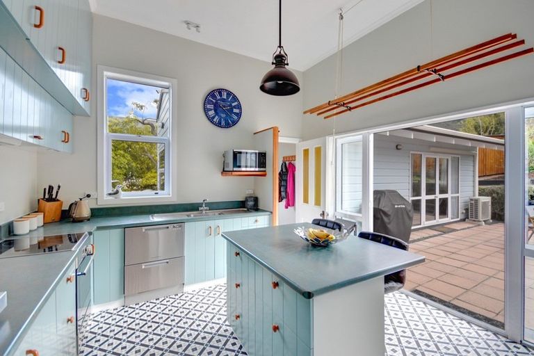 Photo of property in 140 Aramoana Road, Deborah Bay, Port Chalmers, 9082