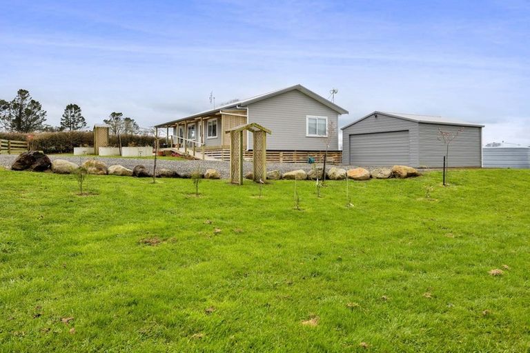 Photo of property in 297 Radnor Road, Midhirst, Stratford, 4394