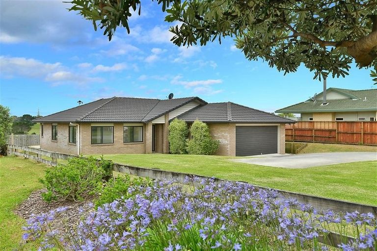 Photo of property in 50 Alec Craig Way, Gulf Harbour, Whangaparaoa, 0930