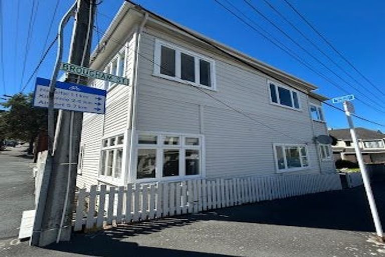 Photo of property in 44 Ellice Street, Mount Victoria, Wellington, 6011