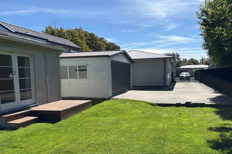 Photo of property in 40 Mcfaddens Road, St Albans, Christchurch, 8052