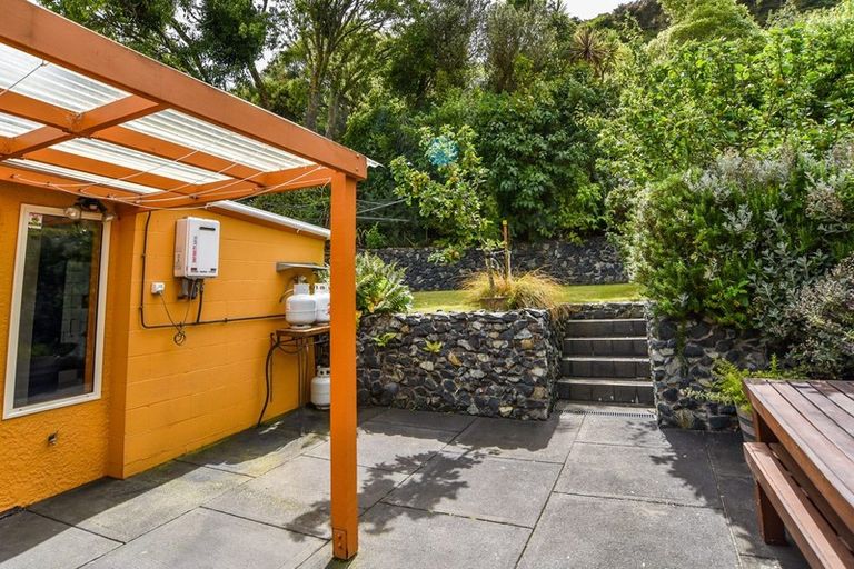 Photo of property in 3 Bacon Street, Broad Bay, Dunedin, 9014