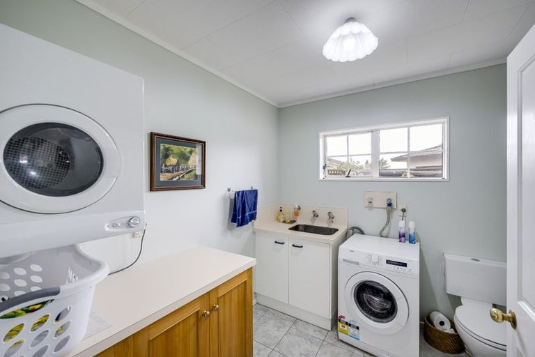 Photo of property in 283 Church Road, Greenmeadows, Napier, 4112