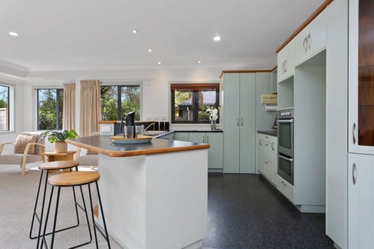 Photo of property in 13a Shaw Street, Leamington, Cambridge, 3432