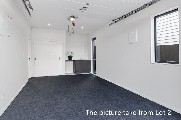 Photo of property in 105a Sycamore Drive, Sunnynook, Auckland, 0620