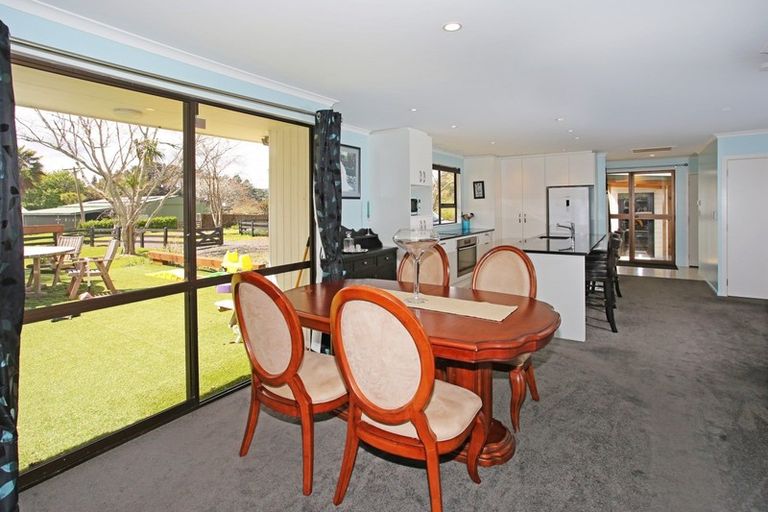 Photo of property in 580 Burtt Road, Runciman, Drury, 2578