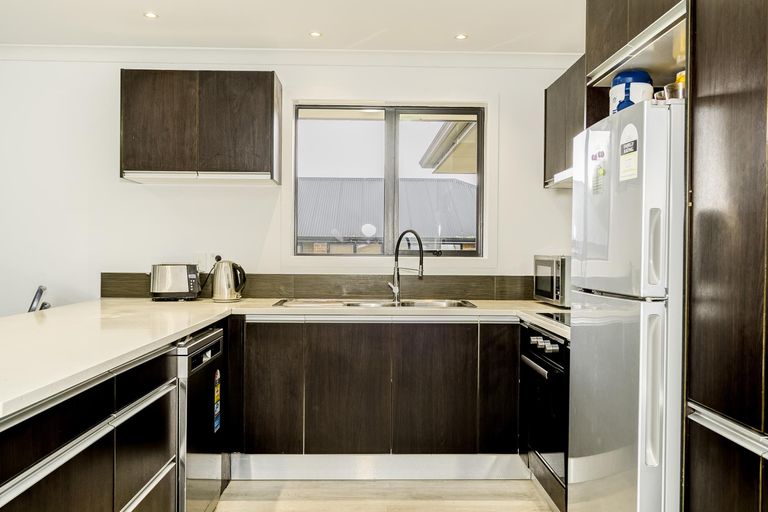 Photo of property in 22 Wimbledon Close, Nawton, Hamilton, 3200