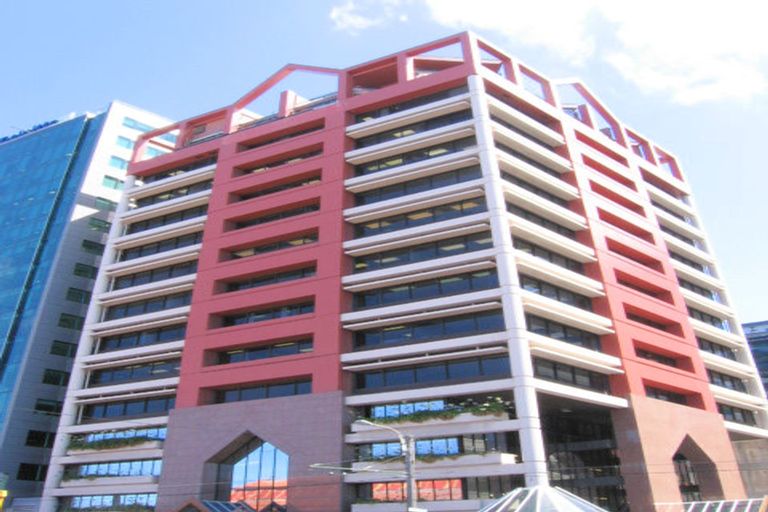 Photo of property in 36 Customhouse Quay, Wellington Central, Wellington, 6011