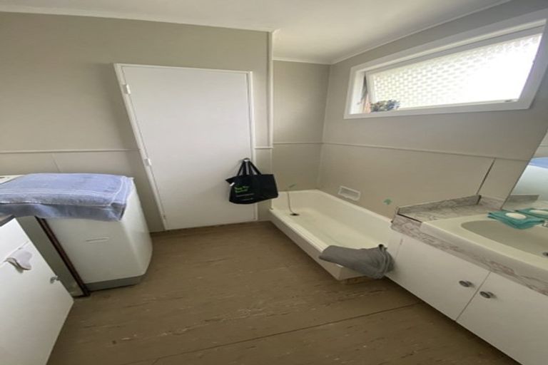 Photo of property in 93 Naylor Street, Hamilton East, Hamilton, 3216