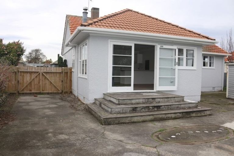 Photo of property in 32 Tweed Street, Roslyn, Palmerston North, 4414