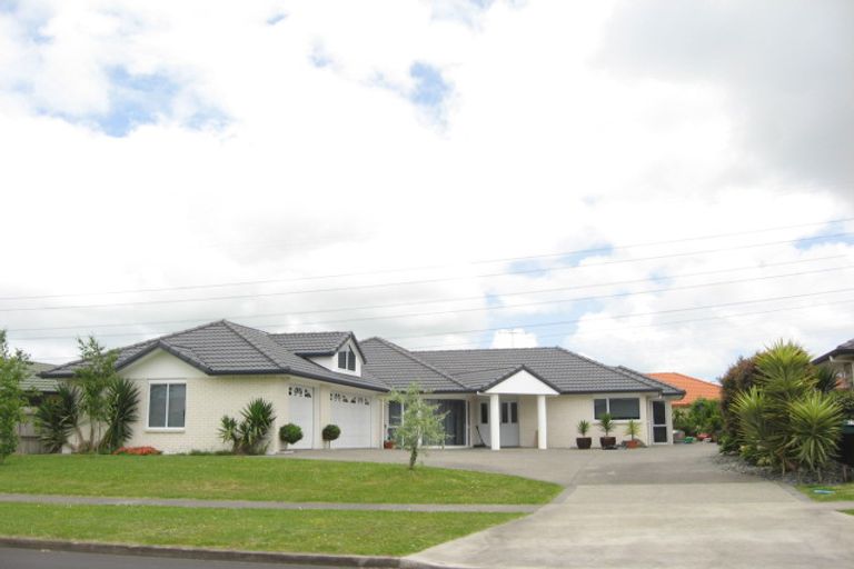 Photo of property in 57 Longford Park Drive, Takanini, 2112