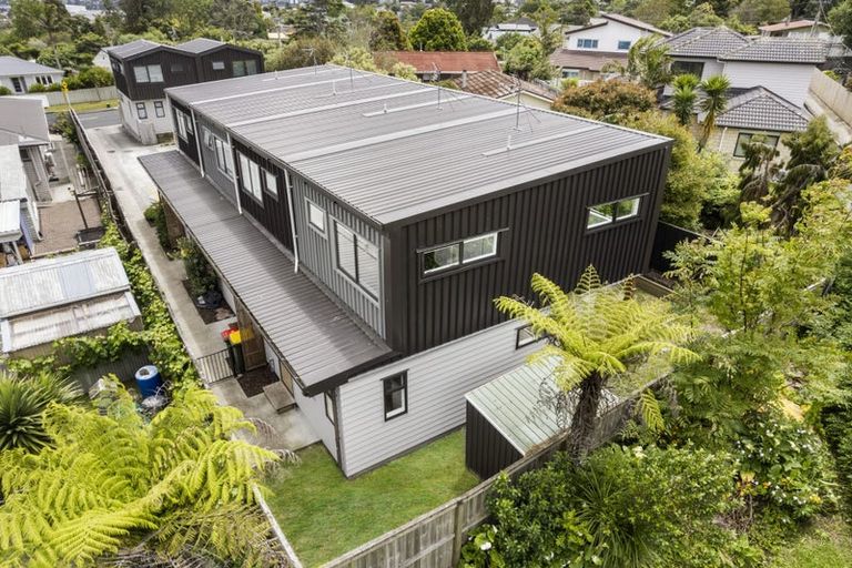 Photo of property in 4e Wattle Road, Sunnyvale, Auckland, 0612