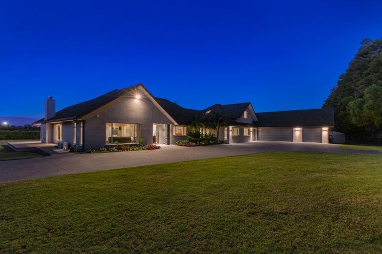 Photo of property in 240 Waipapa Road, Kerikeri, 0230