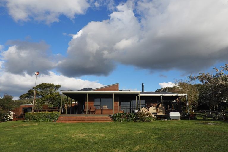 Photo of property in 775 Upper Pitone Road, Pitone, New Plymouth, 4374