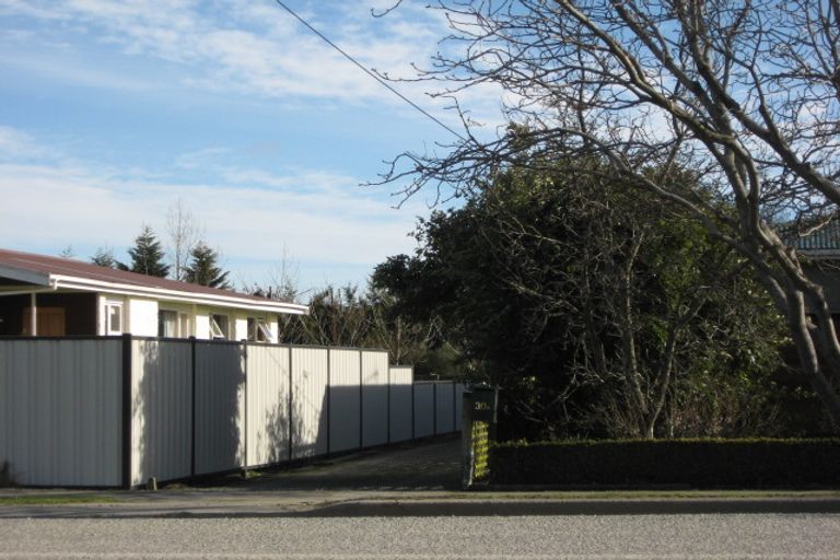 Photo of property in 30a Great North Road, Winton, 9720