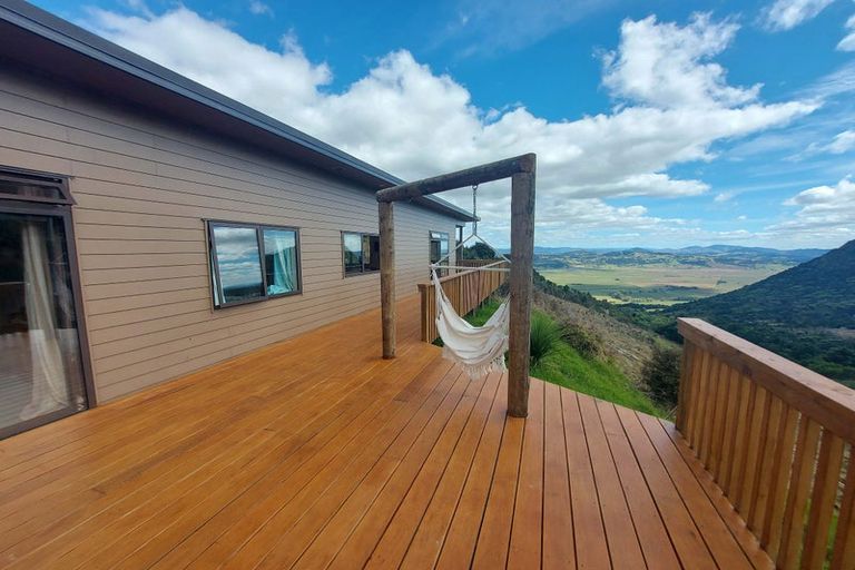 Photo of property in 207 Parakiore Road, Ngararatunua, Kamo, 0176