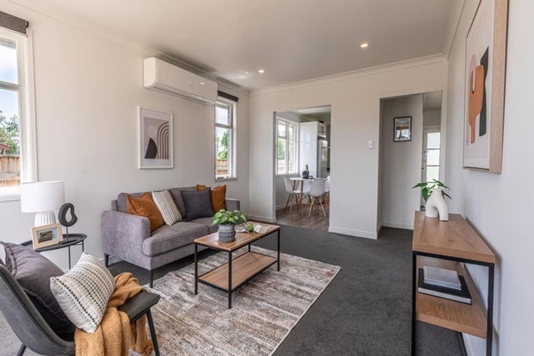 Photo of property in 1 Kauri Street, Levin, 5510