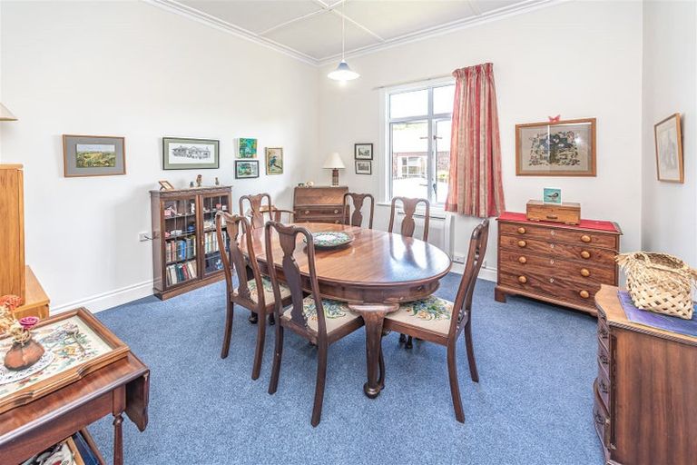 Photo of property in 35 College Street, College Estate, Whanganui, 4500