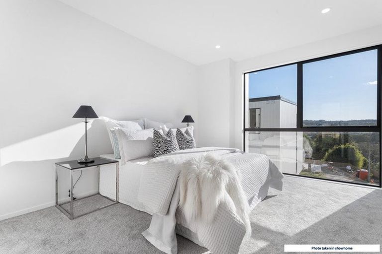 Photo of property in 6/18 Hetherington Road, Ranui, Auckland, 0612