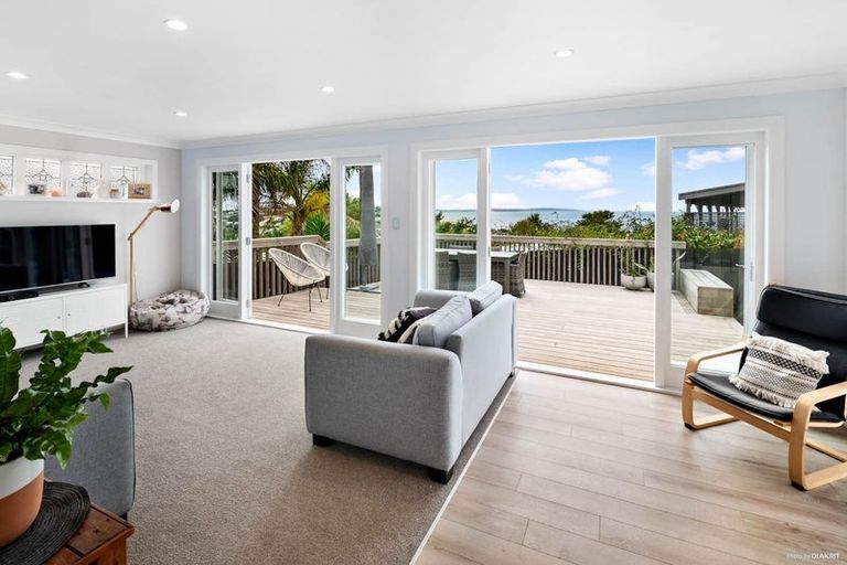 Photo of property in 462 Whangaparaoa Road, Stanmore Bay, Whangaparaoa, 0932