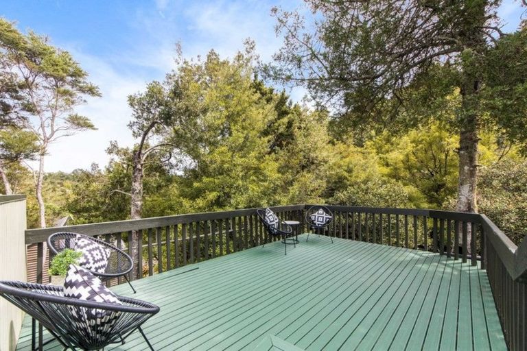 Photo of property in 75 Park Hill Road, Birkenhead, Auckland, 0626