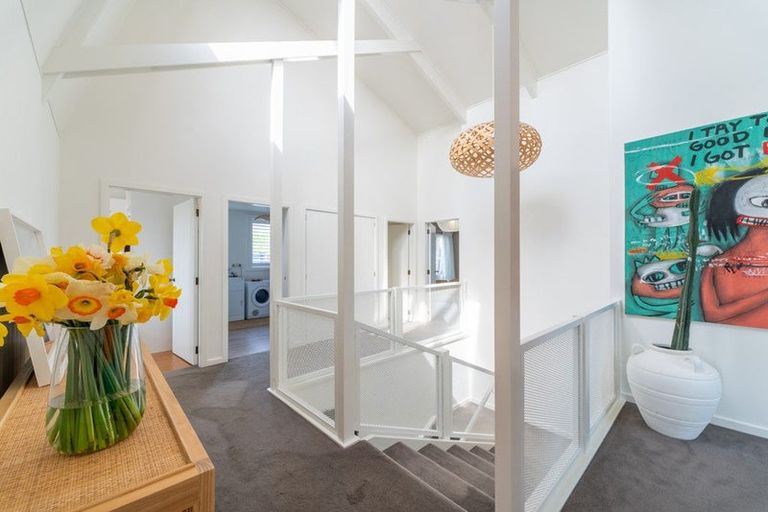 Photo of property in 82 Douglas Street, Highfield, Timaru, 7910