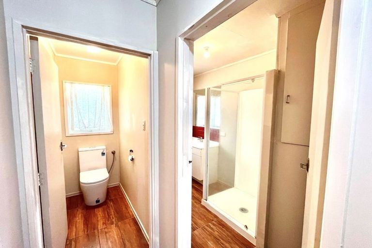 Photo of property in 2/1 Snell Place, Pakuranga, Auckland, 2010