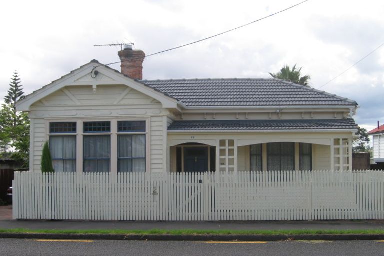 Photo of property in 22 Mozeley Avenue, Devonport, Auckland, 0624
