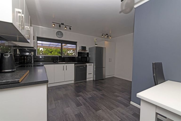 Photo of property in 14 Waimauku Station Road, Waimauku, 0812