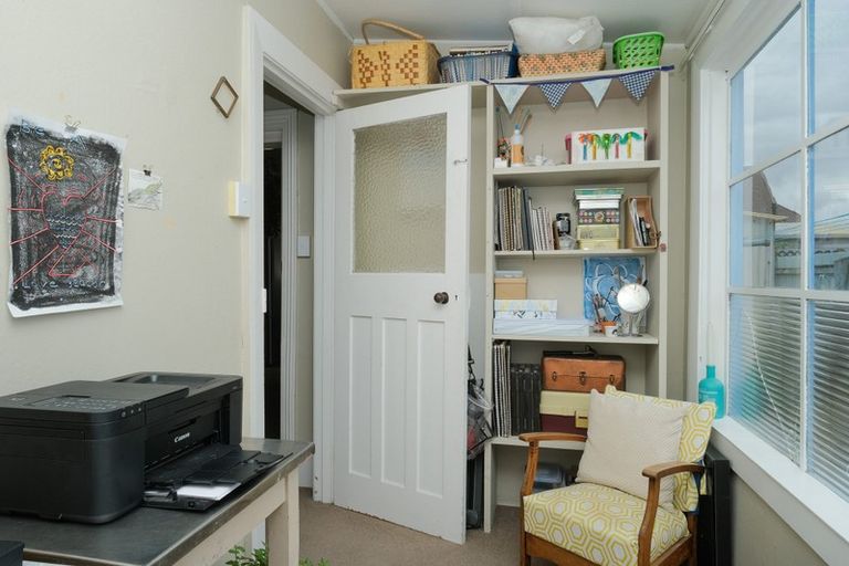 Photo of property in 17 Grove Street, Saint Kilda, Dunedin, 9012