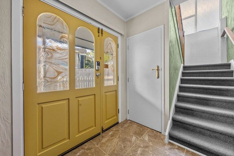 Photo of property in 22 Royal Road, Massey, Auckland, 0614