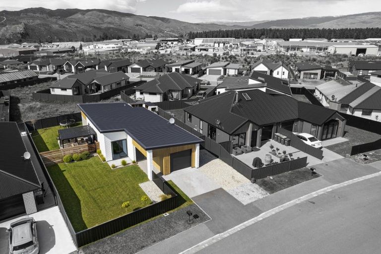 Photo of property in 53 Olds Crescent, Cromwell, 9310