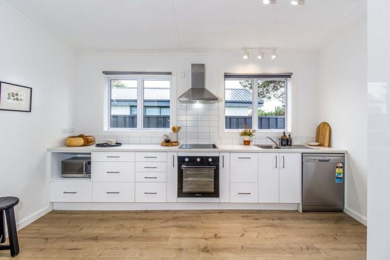 Photo of property in 305c Lascelles Street, Saint Leonards, Hastings, 4120