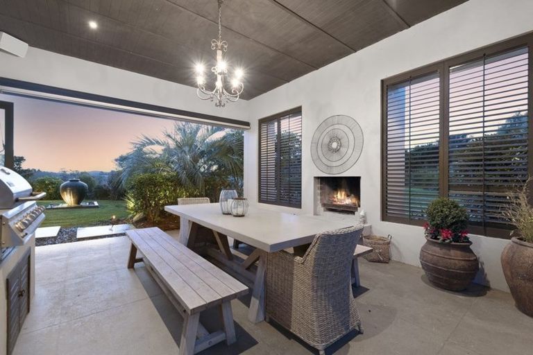 Photo of property in 42 Grace Hill Drive, Dairy Flat, Albany, 0792