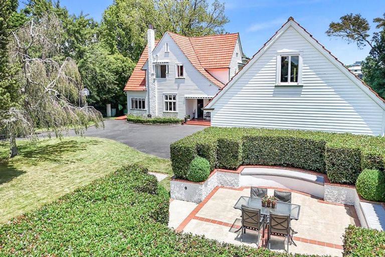 Photo of property in 301 River Road, Claudelands, Hamilton, 3214