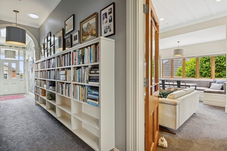 Photo of property in 9 Farquharson Street, Opoho, Dunedin, 9010