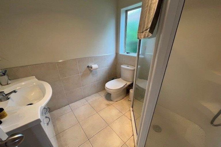 Photo of property in 28 Craigavon Drive, East Tamaki, Auckland, 2013