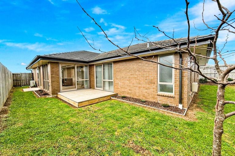 Photo of property in 19 Rainsford Road, Pukekohe, 2120