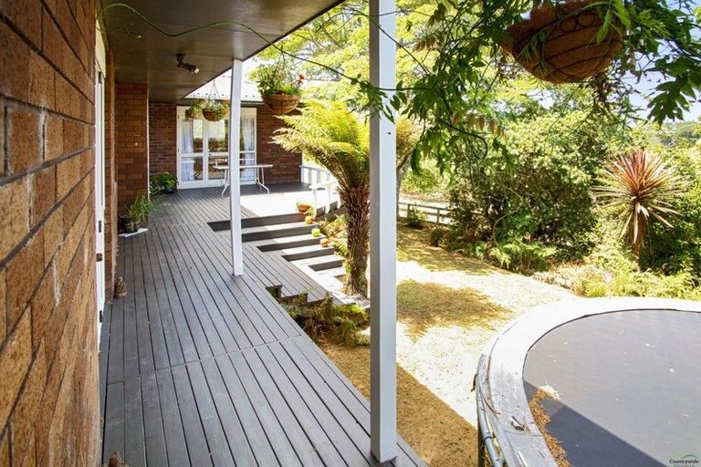 Photo of property in 4 Hillcrest Street, Tirau, 3410