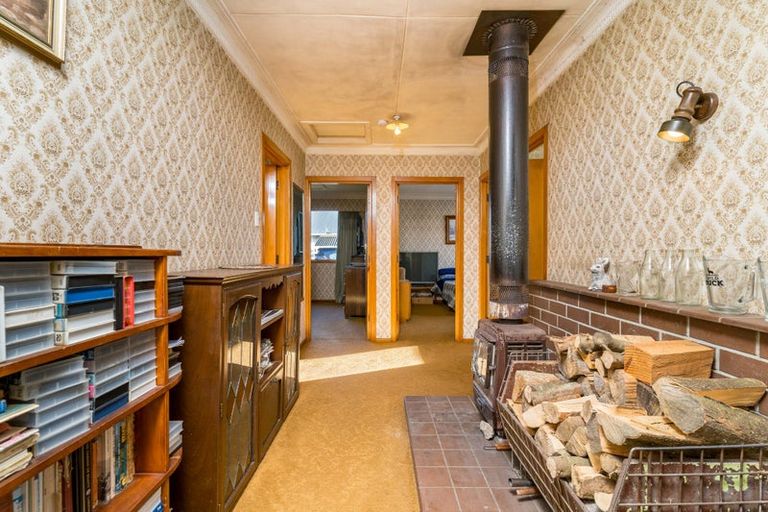 Photo of property in 207 Oxford Street, South Dunedin, Dunedin, 9012