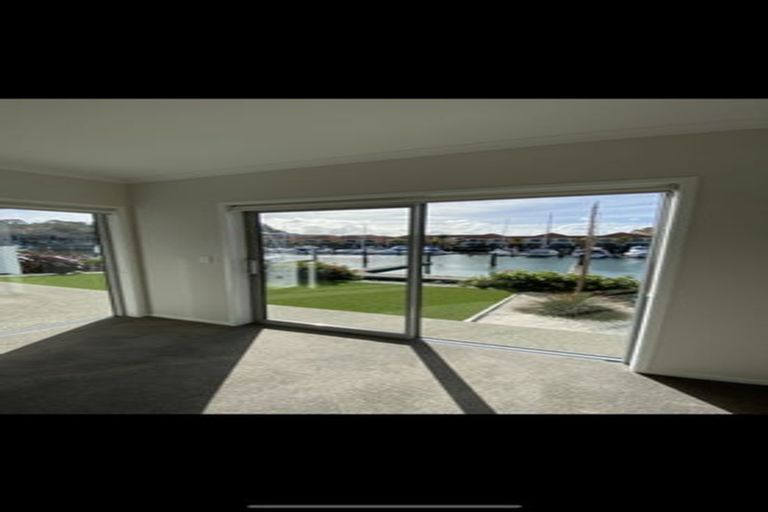 Photo of property in 19 Rue D' Amarres, Gulf Harbour, Whangaparaoa, 0930