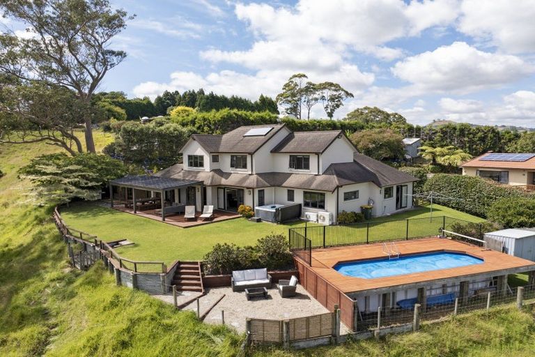 Photo of property in 418c Kaitemako Road, Welcome Bay, Tauranga, 3175