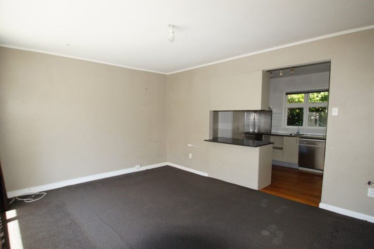 Photo of property in 2/94 Springfield Road, St Albans, Christchurch, 8014