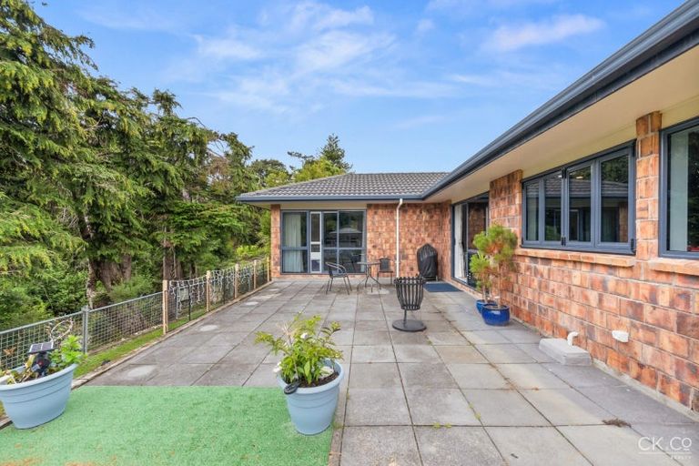 Photo of property in 4 Beechwood Way, Te Marua, Upper Hutt, 5018