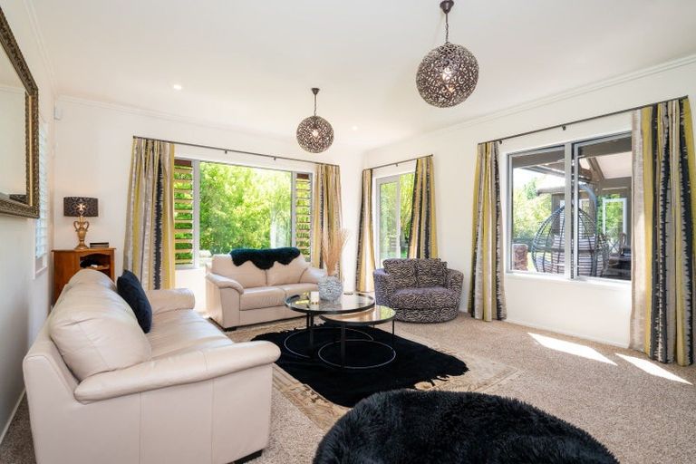 Photo of property in 38 Tauroa Valley Road, Havelock North, 4130