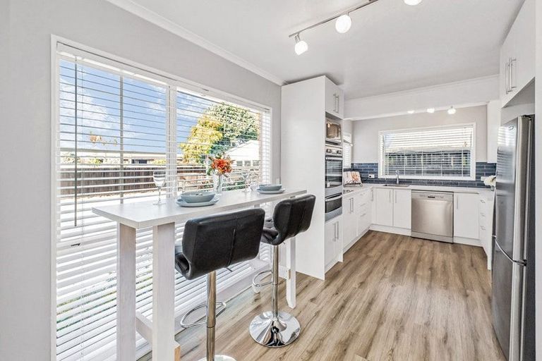 Photo of property in 19 Glenbyre Place, Bromley, Christchurch, 8062