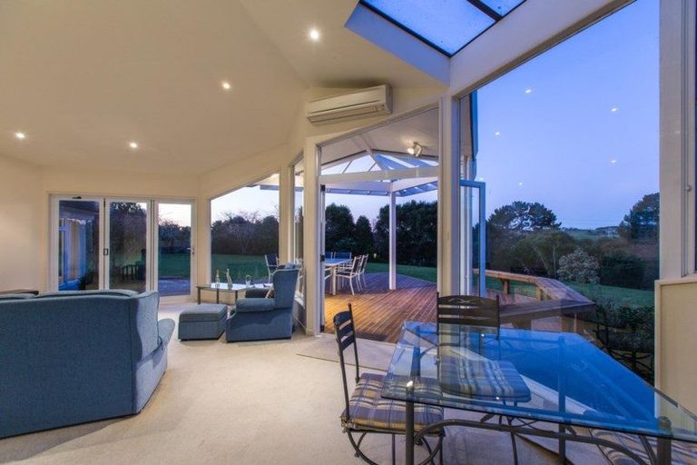 Photo of property in 332e Redoubt Road, Totara Park, Auckland, 2019